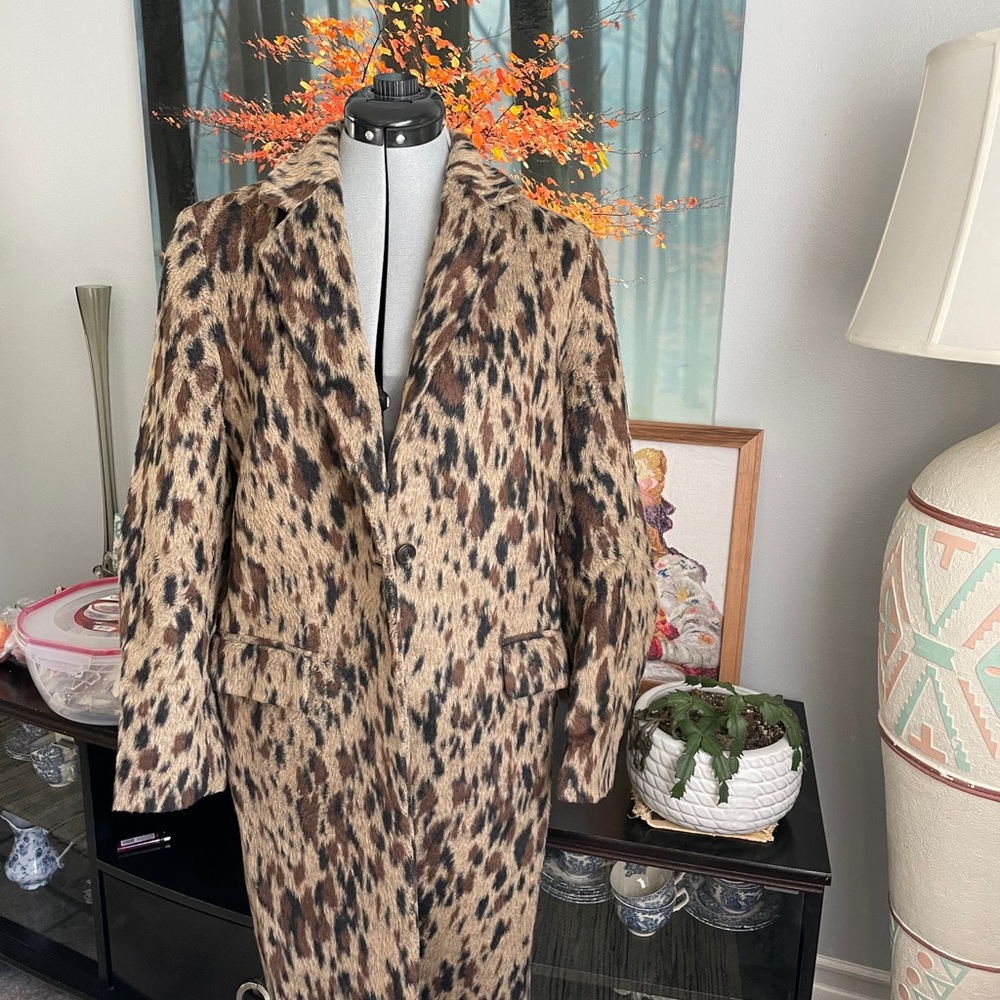 Hugo Boss leopard brown cetakata coat jacket